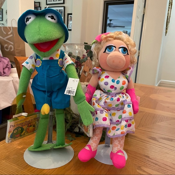 NWT Vintage Kermit & Miss Piggy Spring Plush